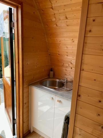 Arch Pod & Hot Tub Leilighet Carndonagh Eksteriør bilde